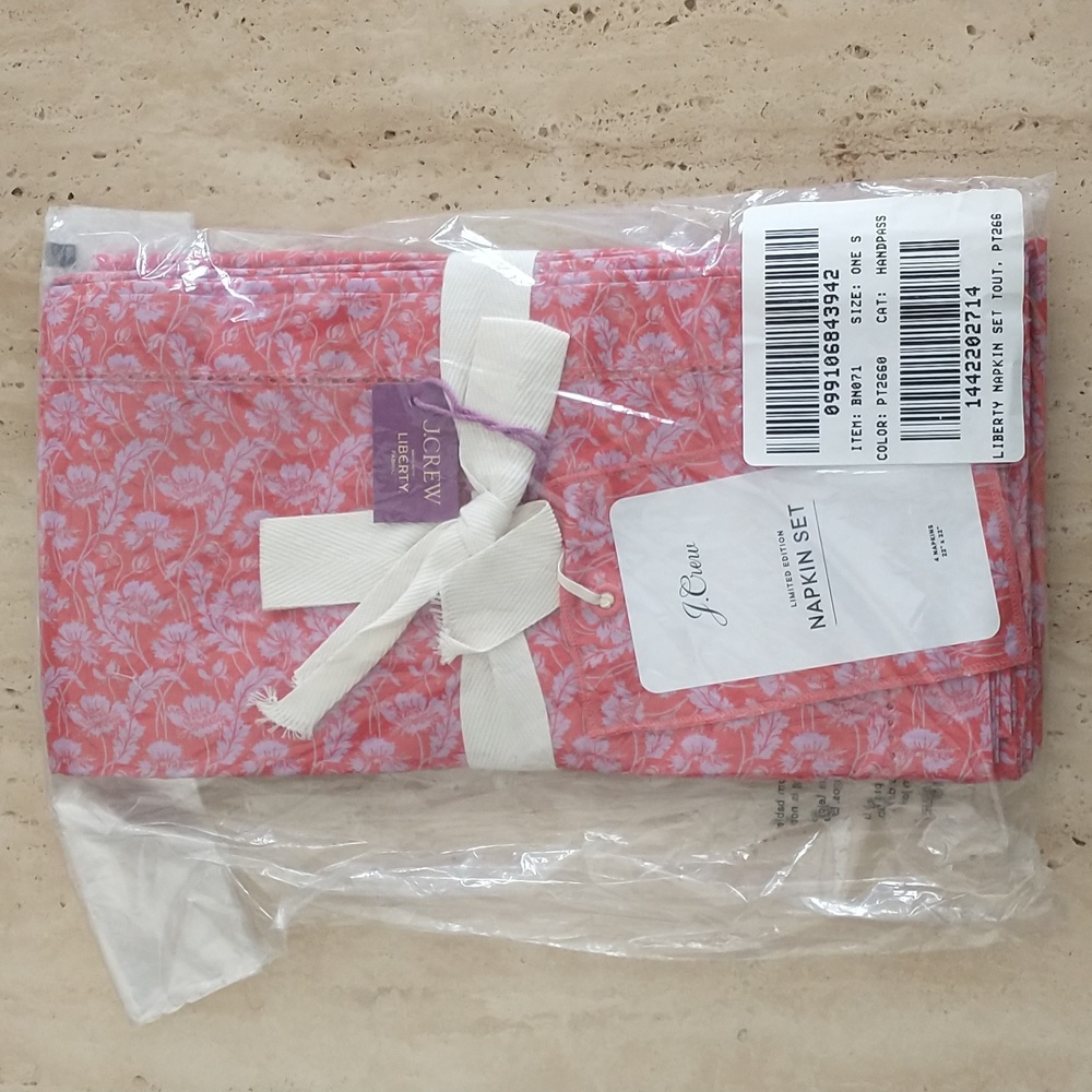 J Crew Liberty Napkins set of 4 | red